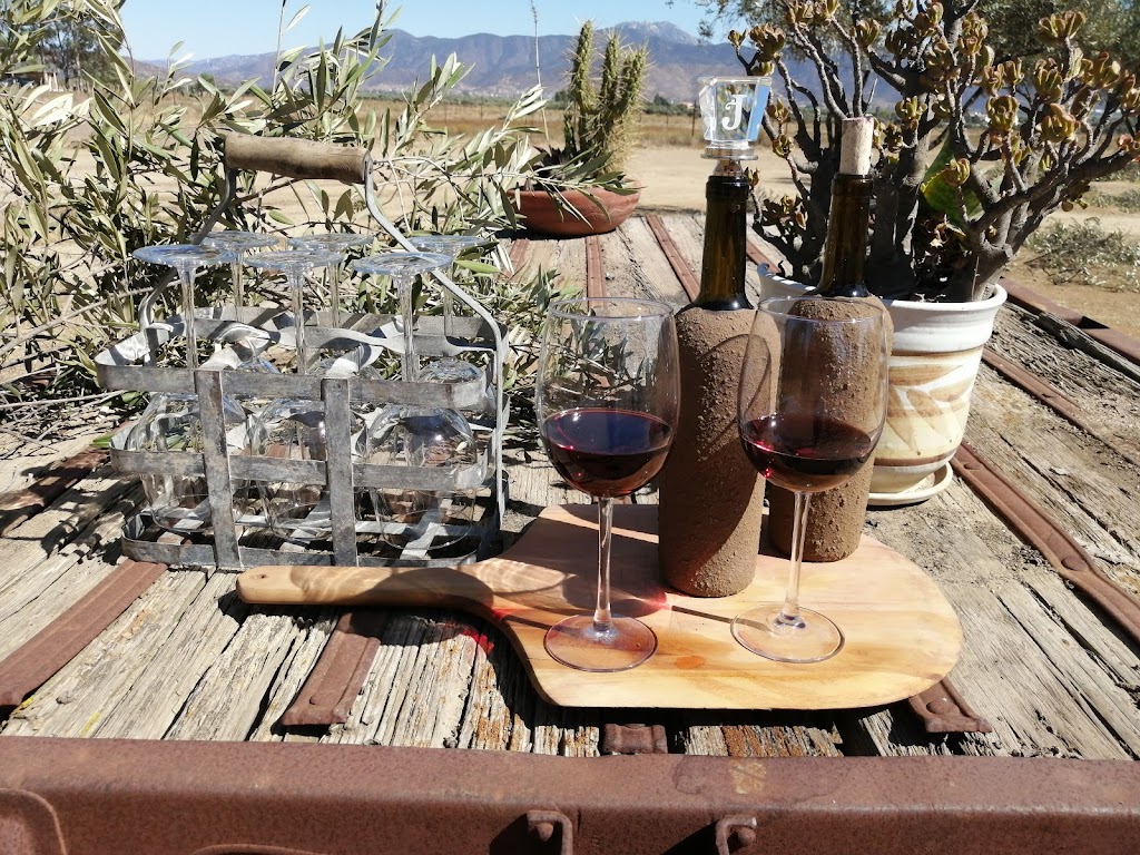 Viñas de Barro | Prol Paseo de los Heroes 13990, Alfonso Coronadel Rosal, 22104 Tijuana, B.C., Mexico | Phone: 664 204 6027