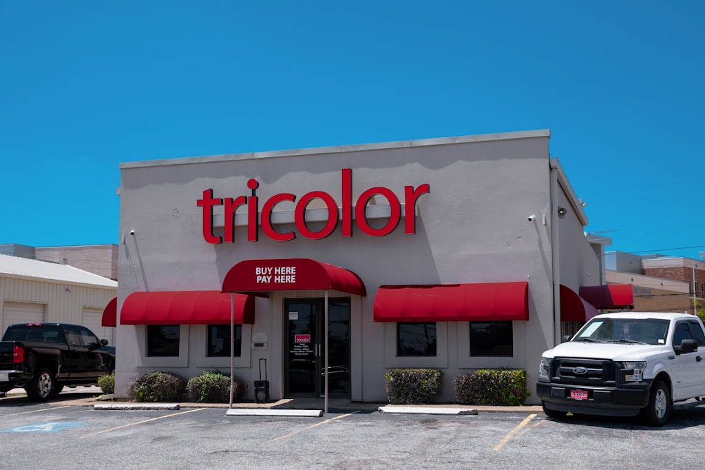 Tricolor Auto - Fort Worth Haltom City | 5959 E Belknap St, Haltom City, TX 76117, USA | Phone: (800) 927-2379