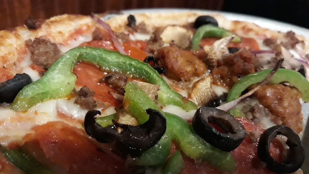 Isabellas Pizzeria | 2660 Florida St, Mandeville, LA 70448, USA | Phone: (985) 674-5700