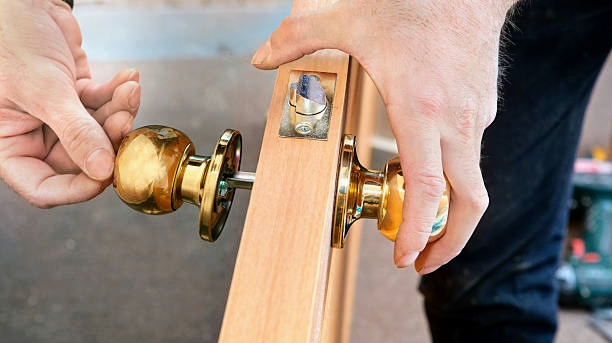 SCV Action Locksmith | 29368 Dakota Dr, Valencia, CA 91354, USA | Phone: (661) 347-6662