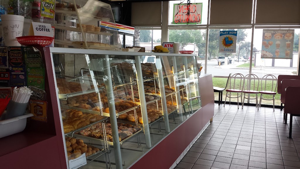 Donut Town | 13252 Century Blvd, Garden Grove, CA 92843, USA | Phone: (714) 534-4858