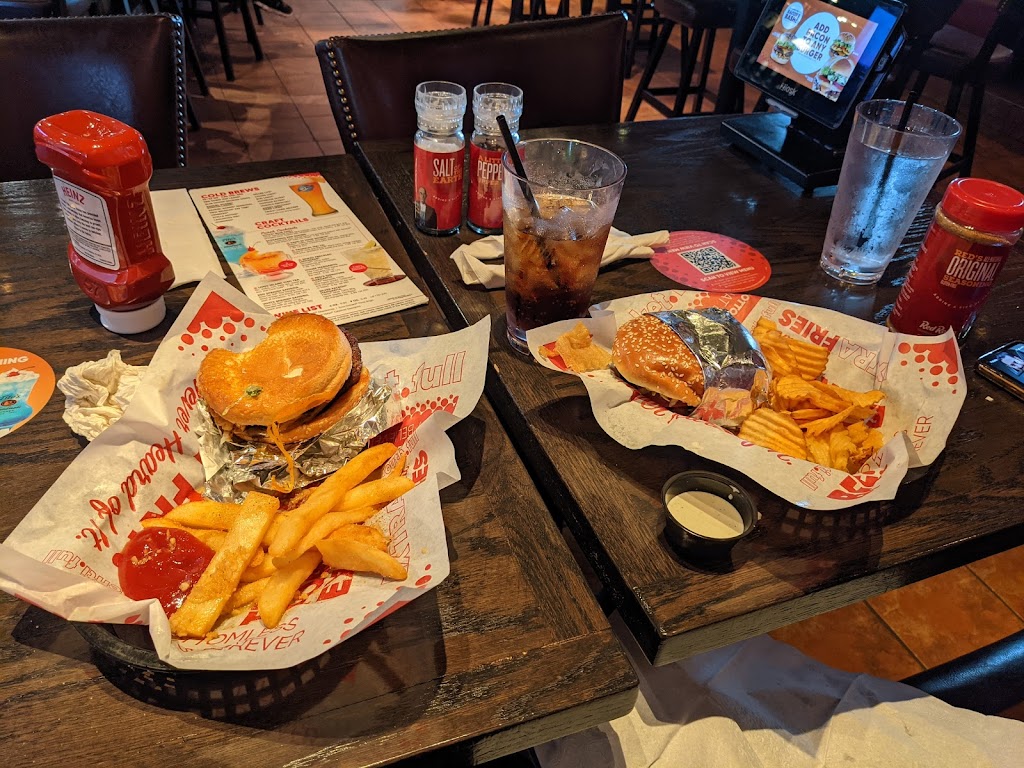 Red Robin Gourmet Burgers and Brews | 36565 Euclid Ave, Willoughby, OH 44094, USA | Phone: (440) 602-9766