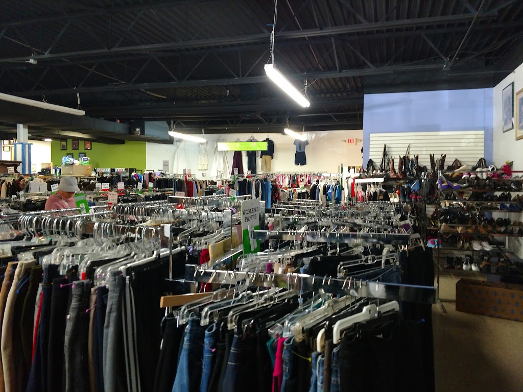 Freedom Treasures Resale Store | 7570 Cooley Lake Rd, Waterford Twp, MI 48327, USA | Phone: (248) 779-7207
