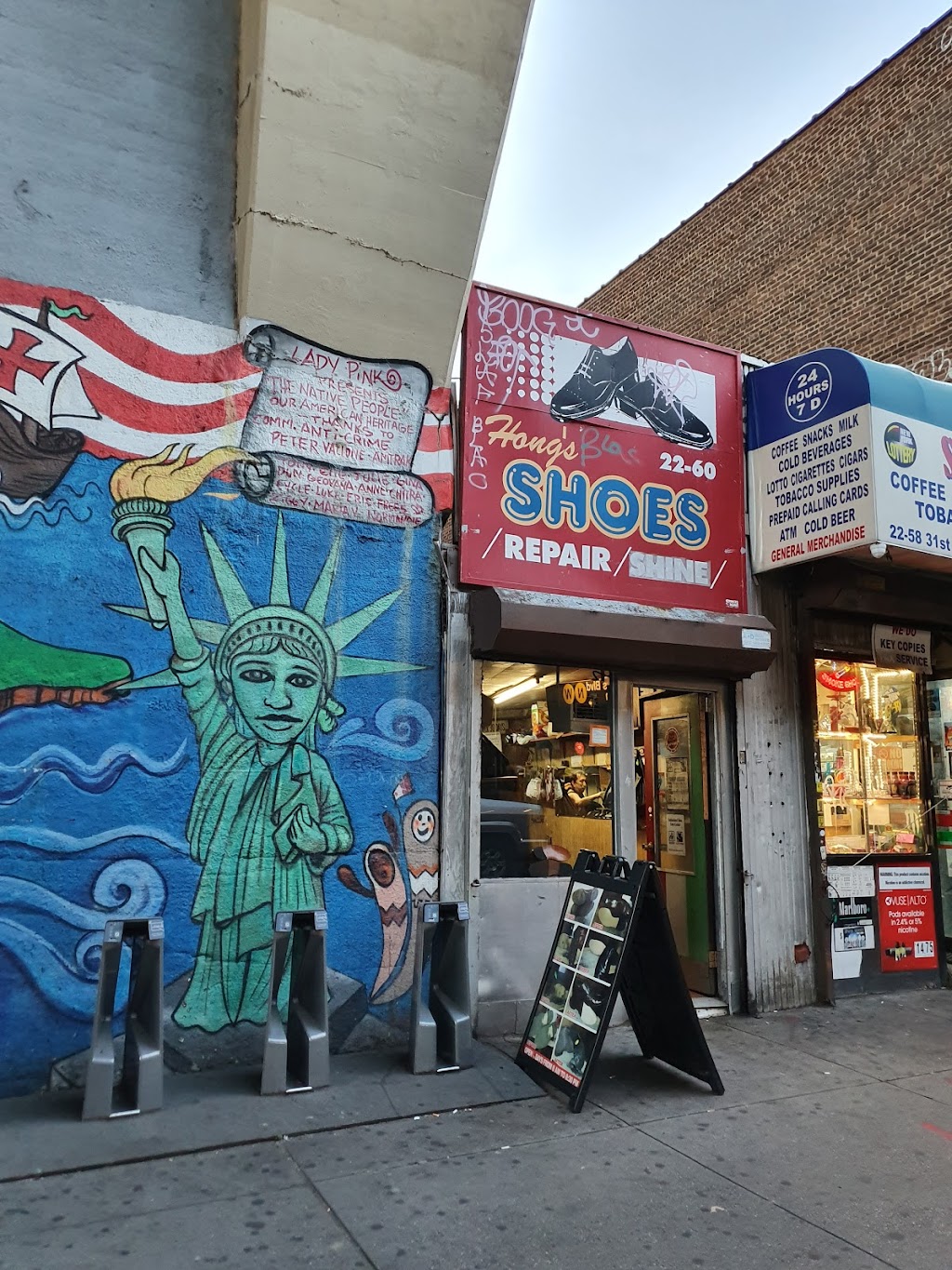 Hongs Shoe Repair | 2260 31st St, Queens, NY 11105, USA | Phone: (718) 791-5114