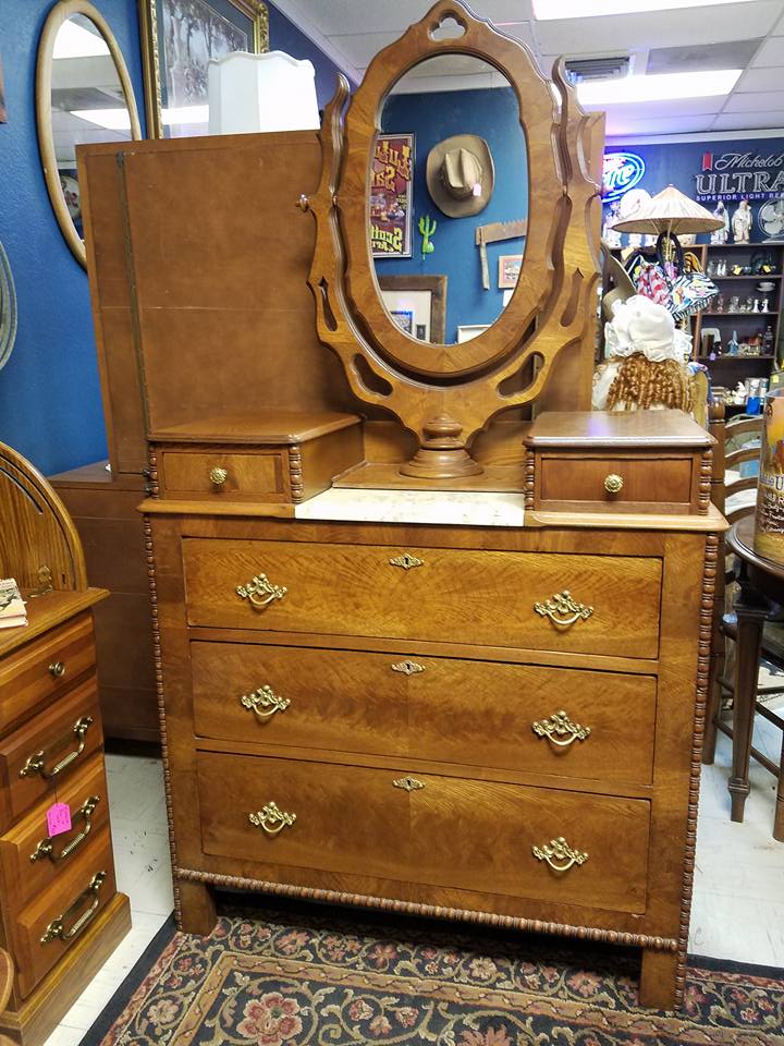 Roadside Treasures Antiques and Furniture | 6330 E Main St Suite #2, Mesa, AZ 85205, USA | Phone: (480) 242-1906