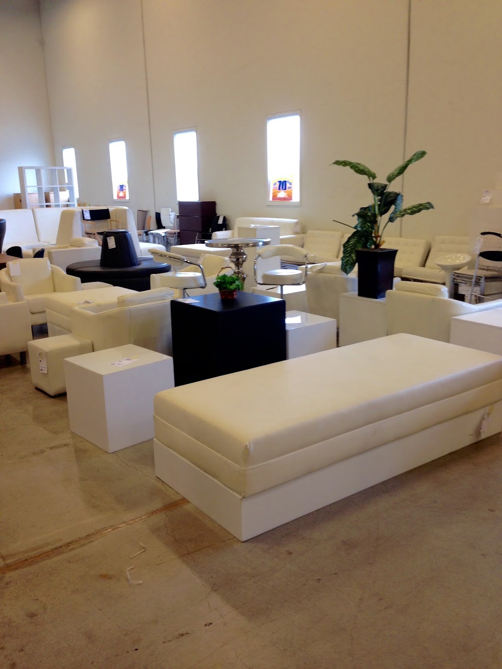 AFR Furniture Clearance Center | 490 West Basin Rd, New Castle, DE 19720 | Phone: (302) 323-1682