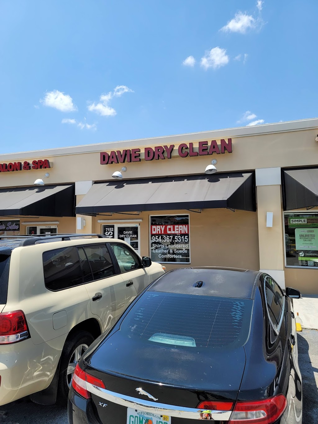 Davie Dry Clean | 7152 Stirling Rd, Hollywood, FL 33024, USA | Phone: (954) 367-5315