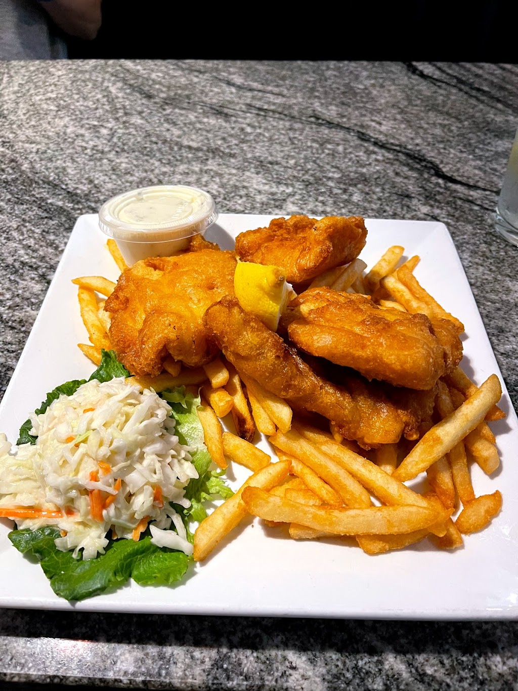 Art & Jakes Sports Grill Washington Twp MI | 65859 Van Dyke Ave, Washington, MI 48095, USA | Phone: (586) 752-7500