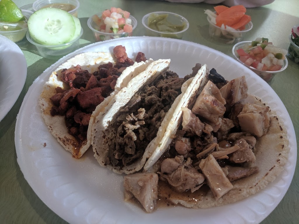 Tacos El Mezcal | 1230 W Foothill Blvd Suite 6, Rialto, CA 92376, USA | Phone: (909) 421-4882