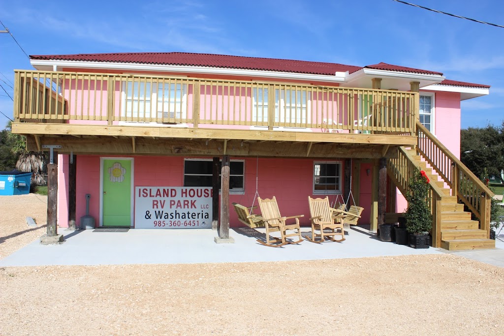 Island House RV Park | 118 Minnich Ln, Grand Isle, LA 70358, USA | Phone: (985) 360-6451