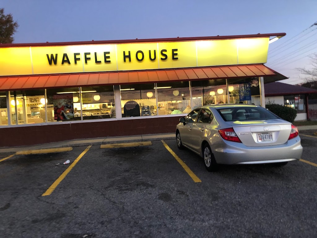 Waffle House | 2002 Boulevard, Colonial Heights, VA 23834, USA | Phone: (804) 524-0733