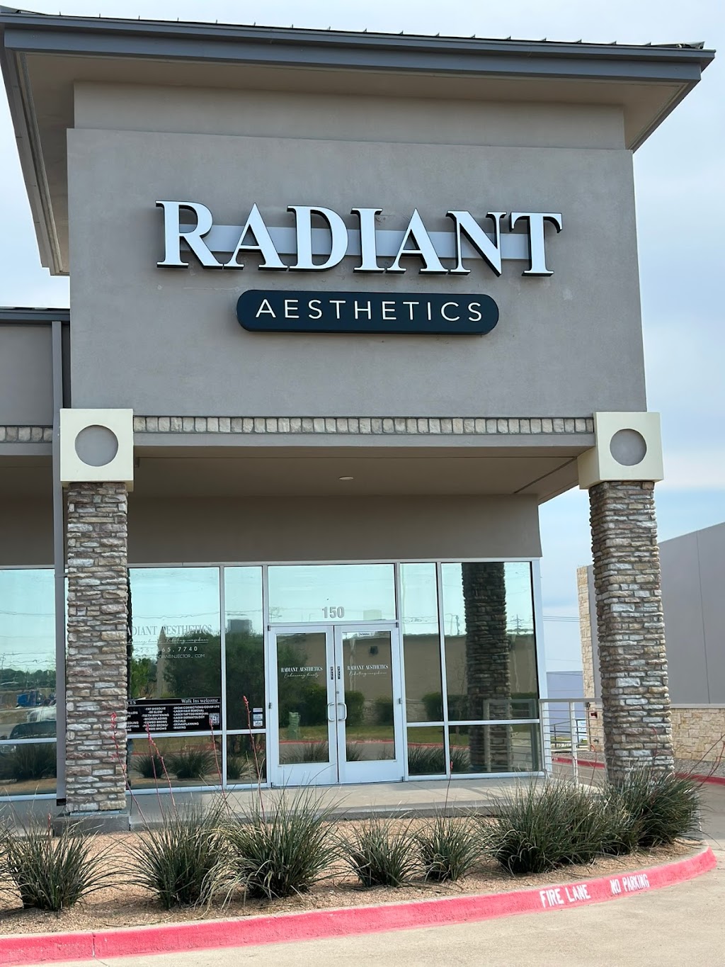 Radiant Aesthetics | 100 S Oakridge Dr Suite 150, Hudson Oaks, TX 76087, USA | Phone: (817) 341-6094