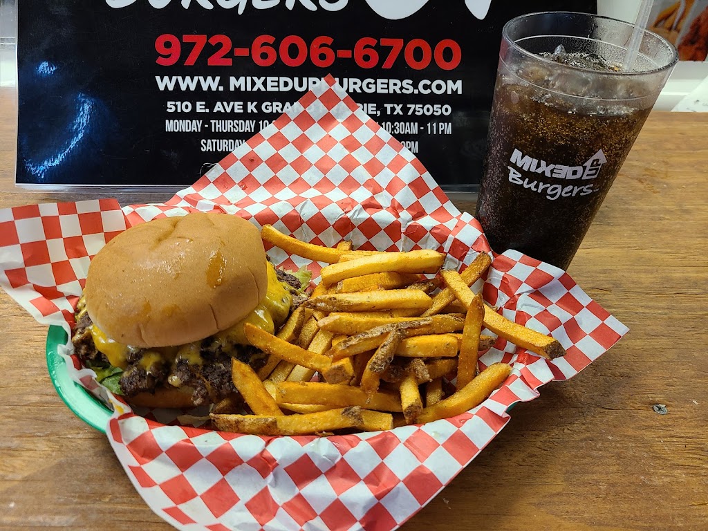 Mixed Up Burgers | 510 E Avenue K, Grand Prairie, TX 75050, USA | Phone: (972) 606-6700