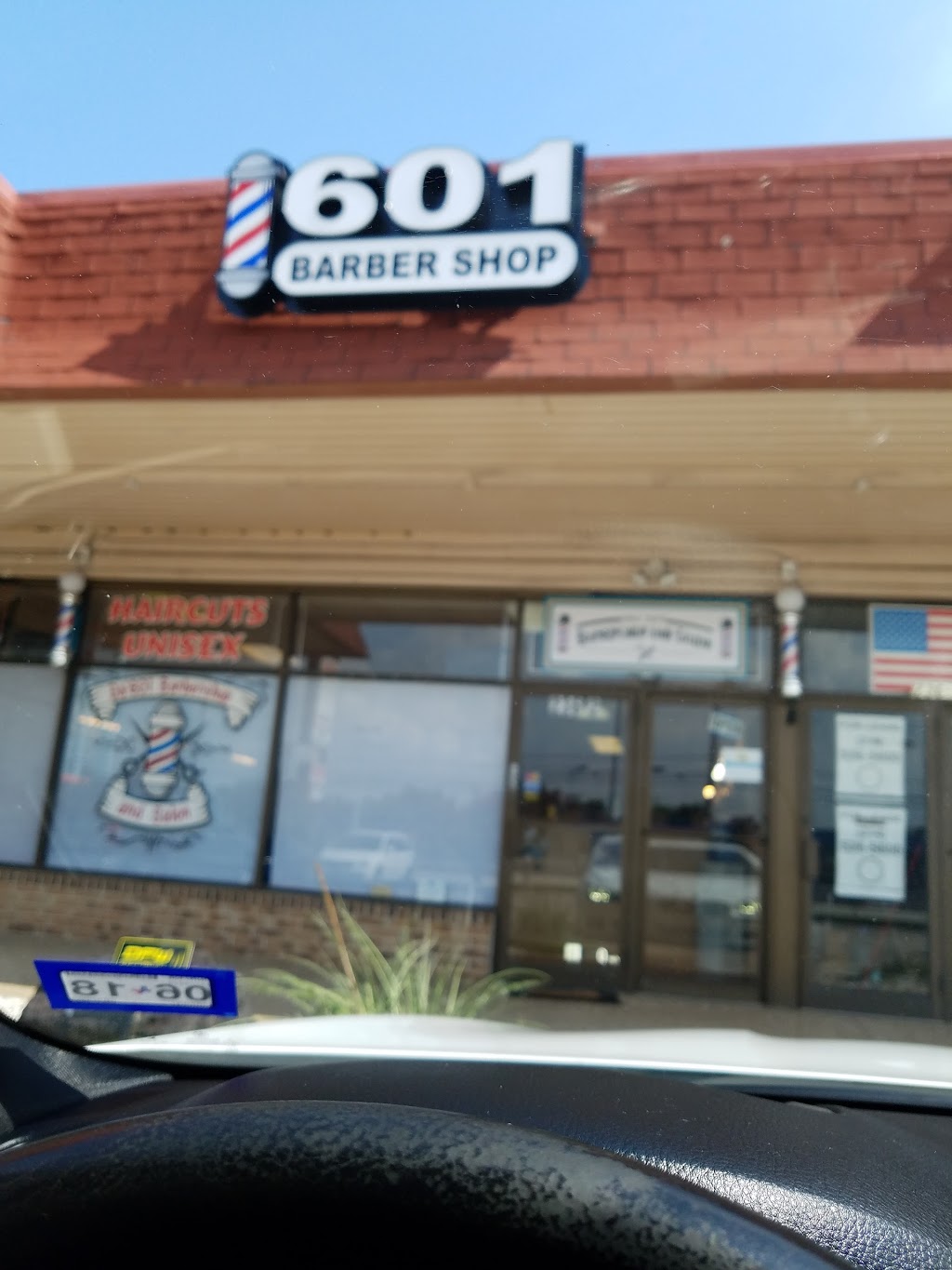 601 Barbershop and Salon | 236 W Bedford Euless Rd #4043, Hurst, TX 76053, USA | Phone: (817) 510-6682