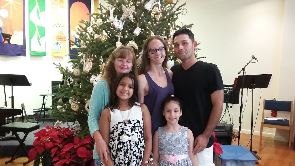 Burton Memorial United Methodist | 93001 Overseas Hwy, Tavernier, FL 33070, USA | Phone: (305) 852-2581