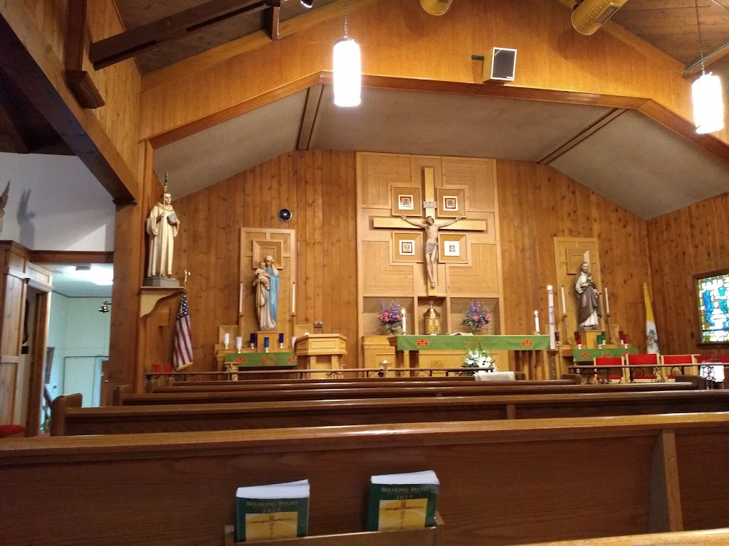 St Bernards Catholic Church | 218 Hinman St, Youngstown, NY 14174, USA | Phone: (716) 745-7460