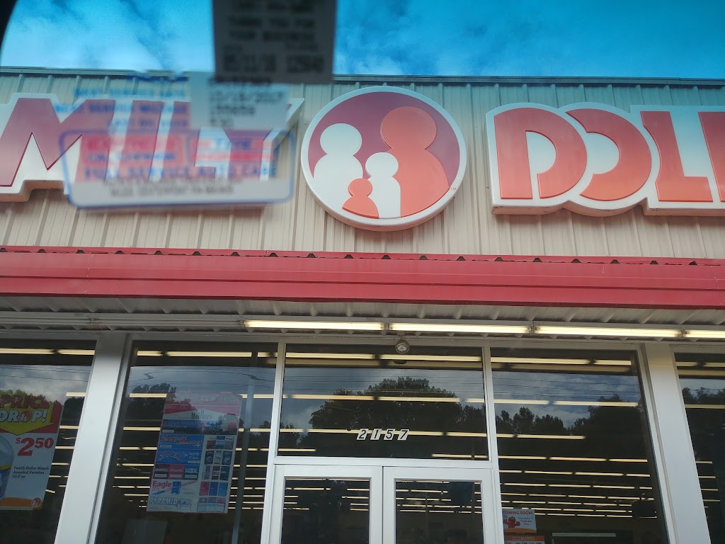 Family Dollar | 2157 Carson Rd, Birmingham, AL 35215, USA | Phone: (205) 725-2051