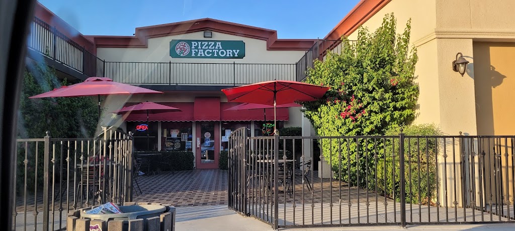 Pizza Factory | 133 S 6th St, Fowler, CA 93625, USA | Phone: (559) 834-3614