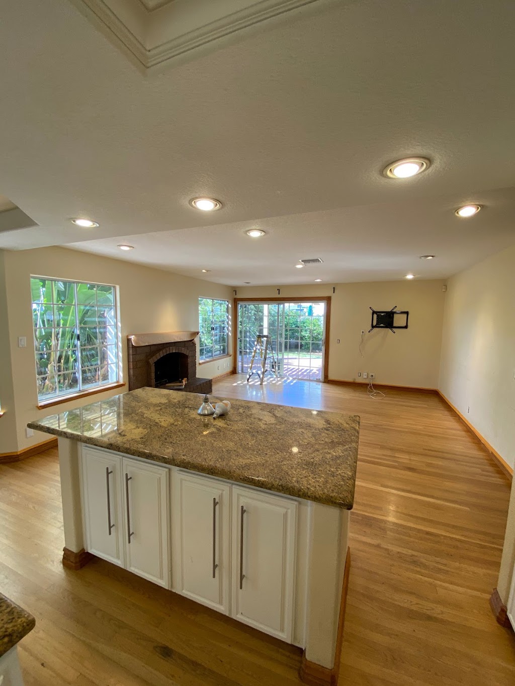 Just Perfect Renovations | 24368 Muirlands Blvd, Lake Forest, CA 92630, USA | Phone: (949) 630-7188