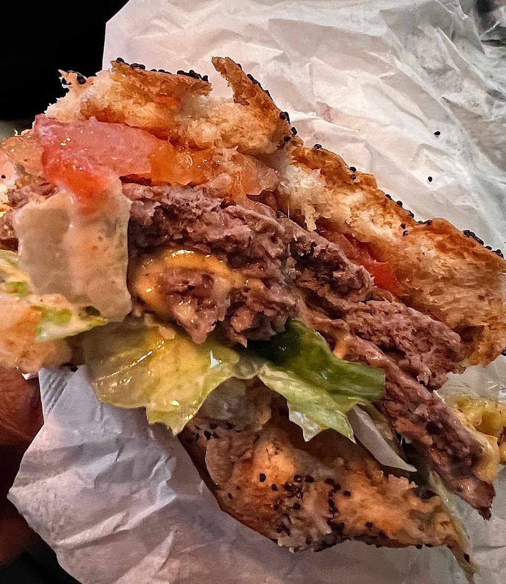 Kellers Hamburgers | 6537 E NW Hwy, Dallas, TX 75231, USA | Phone: (214) 368-1209