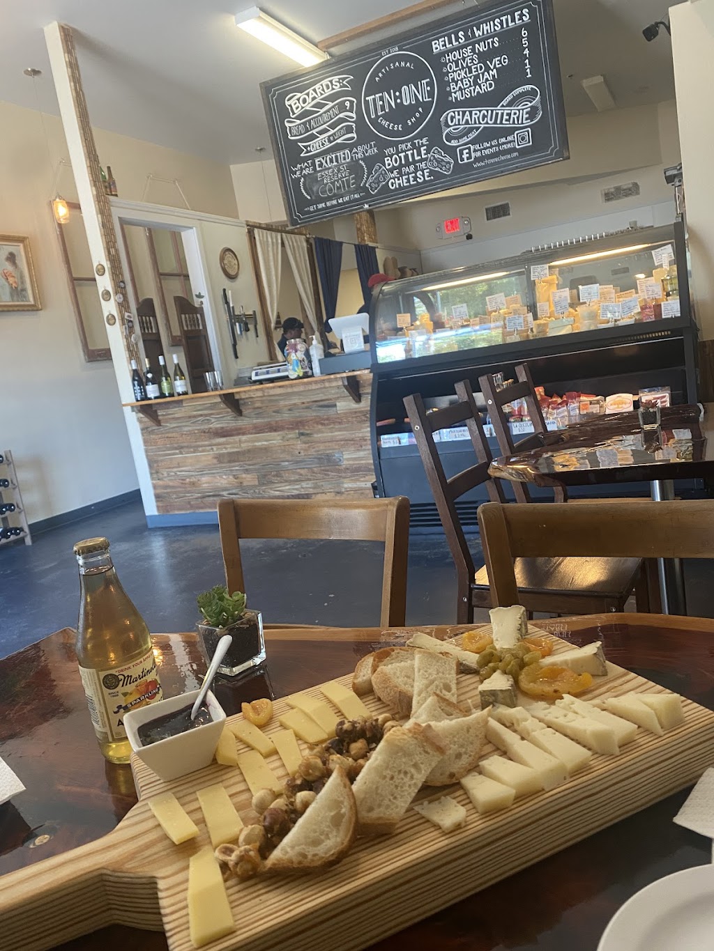 Ten : One Artisan Cheese | 515 S Locust St, Denton, TX 76201, USA | Phone: (940) 320-5639