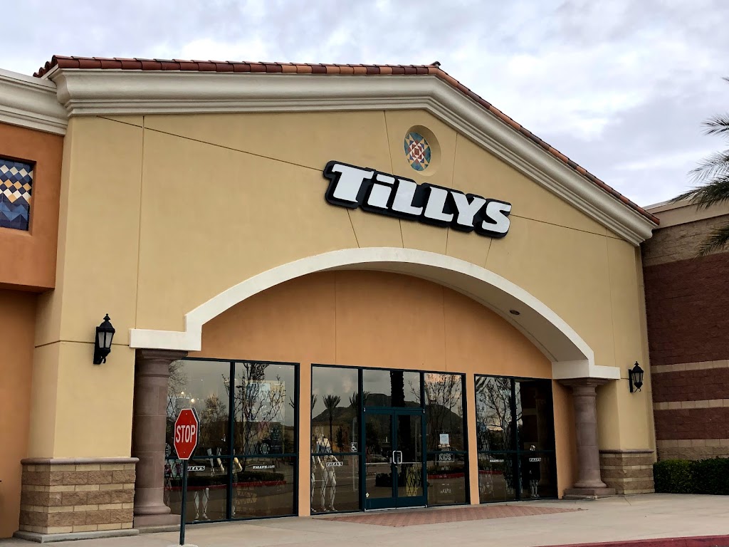 Tillys | 12327 Limonite Ave, Mira Loma, CA 91752, USA | Phone: (951) 360-1240