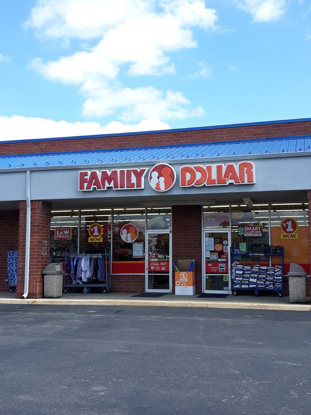 Family Dollar | 409 Hostetler Rd, Orrville, OH 44667, USA | Phone: (330) 765-3019