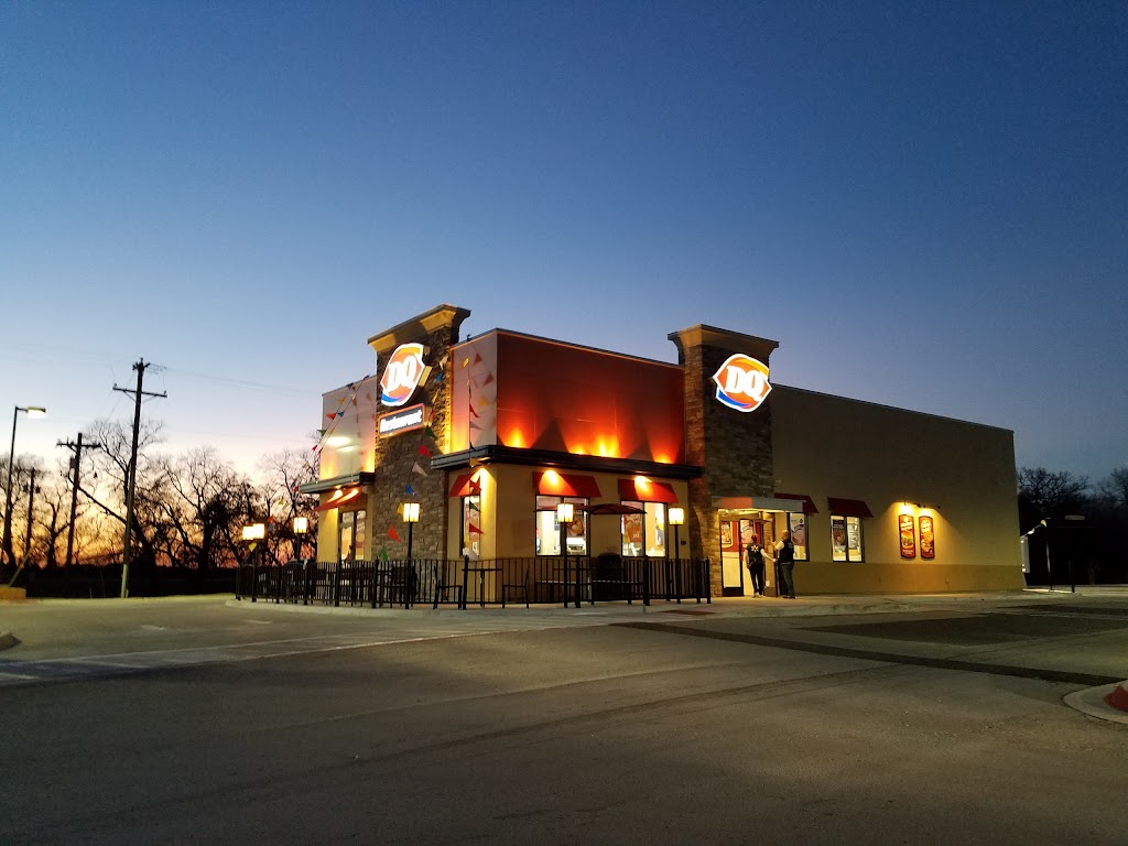 Dairy Queen | 1025 W California St, Gainesville, TX 76240, USA | Phone: (940) 580-7118