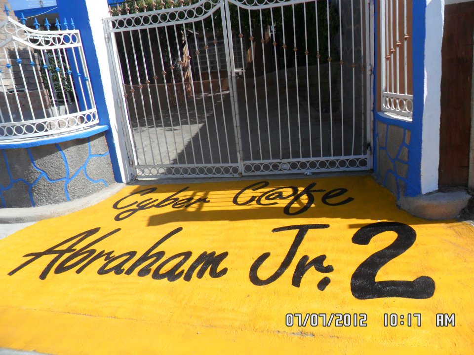 Cyber Cafe Abraham Jr 2 | C. Miguel Trillo 108, Francisco Villa, 88284 Nuevo Laredo, Tamps., Mexico | Phone: 867 726 2770