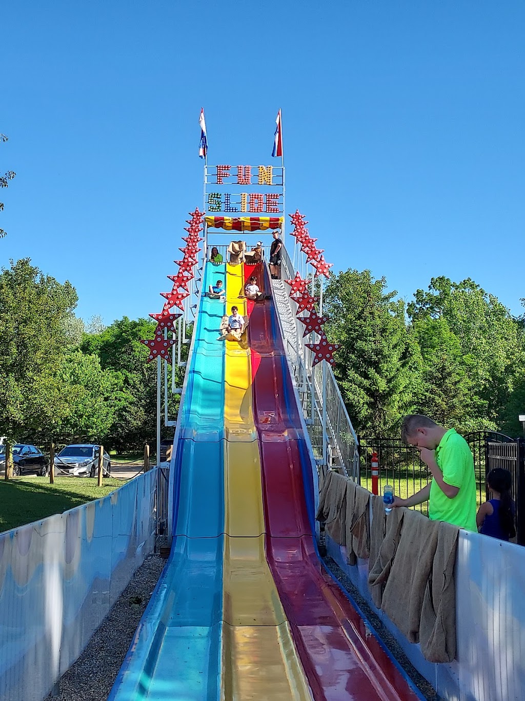 Paradise Park | 45799 Grand River Ave, Novi, MI 48374, USA | Phone: (248) 735-1050