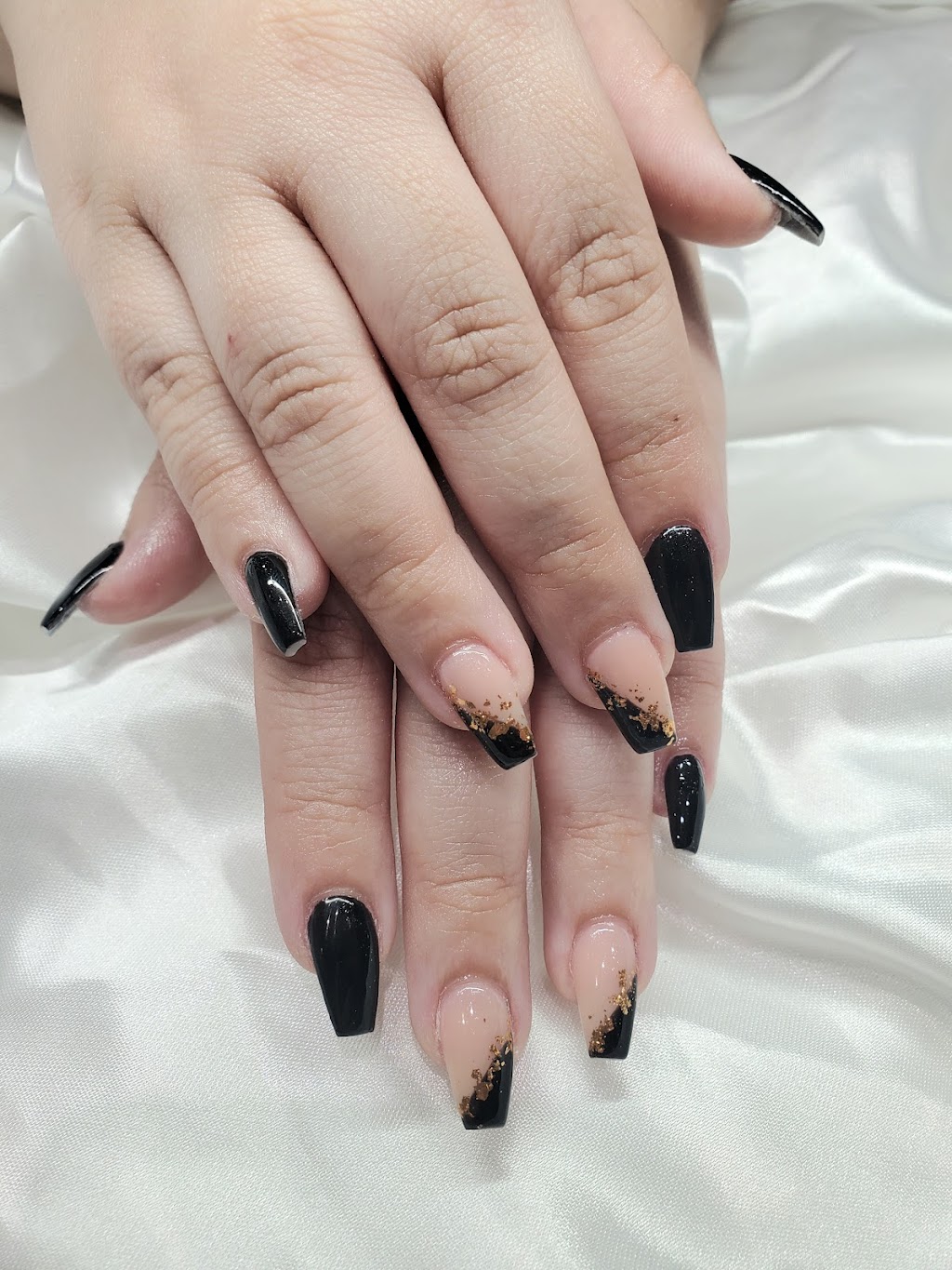 QT Nails & Lashes | 1525 S Higley Rd suite 103, Gilbert, AZ 85296, USA | Phone: (480) 840-9000