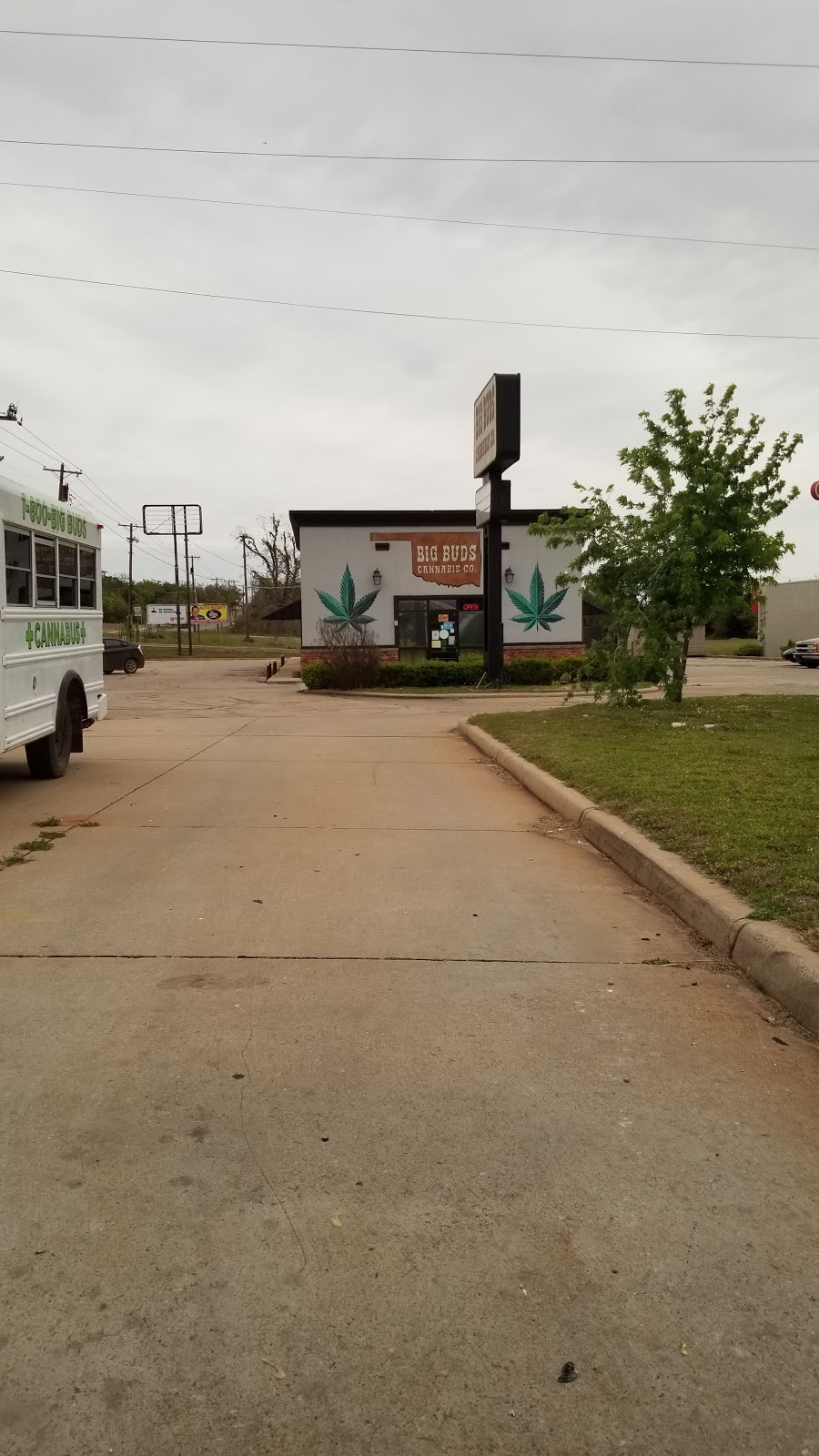 The Original Big Buds - Medical Dispensary | 9218 N Western Ave BLDG A, Oklahoma City, OK 73114, USA | Phone: (800) 244-2837