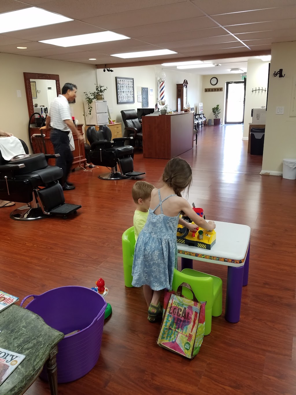 Stellas Barber Shop | 3290 Pine Orchard Ln, Ellicott City, MD 21042 | Phone: (410) 608-2828