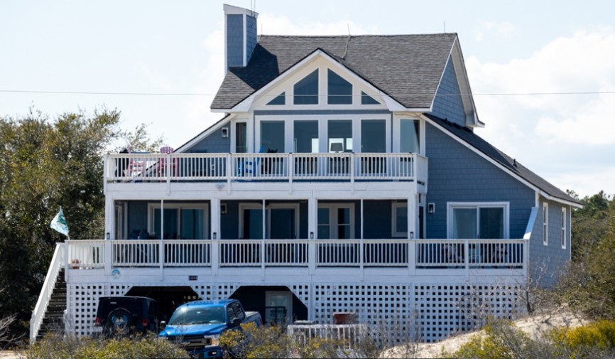 Carolina Seaspray | 1686 Midland Rd, Corolla, NC 27927, USA | Phone: (252) 457-1100