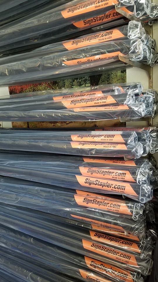 SignStapler.com - Tool For Putting Up Marketing Yard/Bandit Signs High | 1969 S Alafaya Trail Suite 169, Orlando, FL 32828, USA | Phone: (800) 775-3971