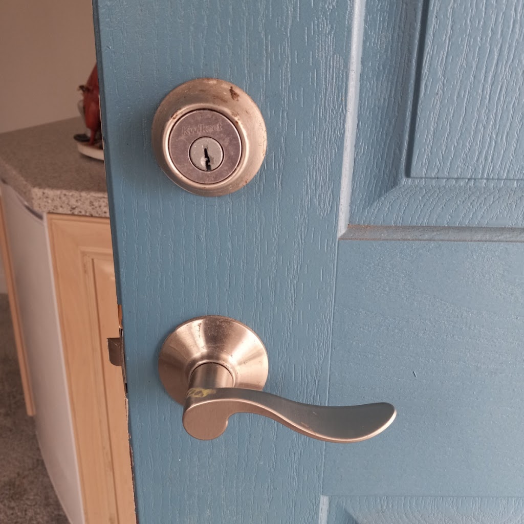 BREEZY LOCKSMITH | 214 Avant St STE A, Sarasota, FL 34232, USA | Phone: (941) 226-8576