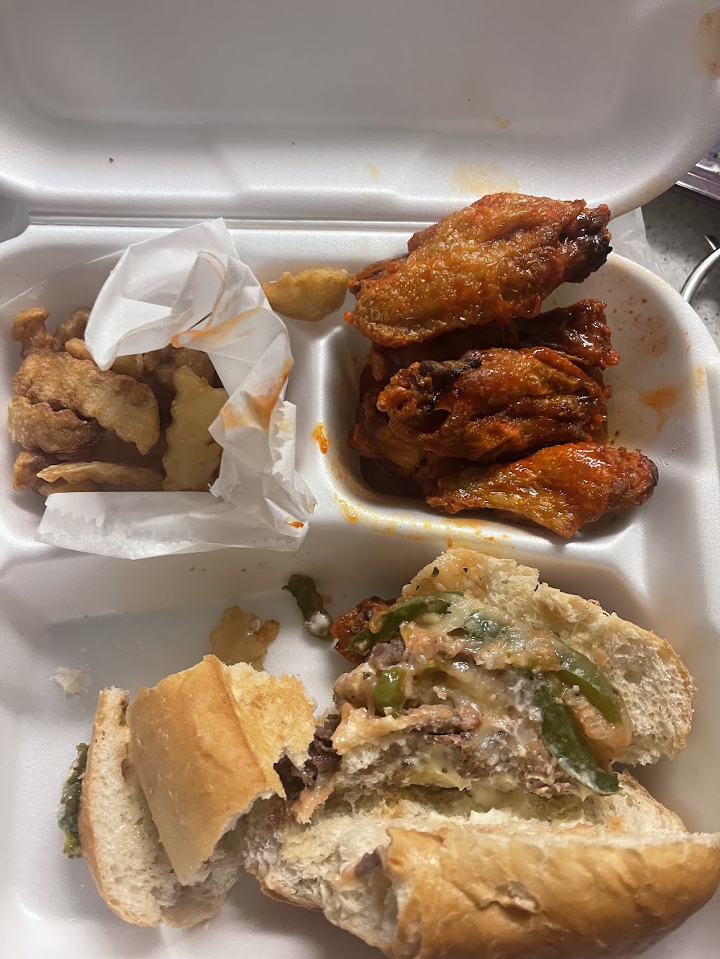 J R Wings & Things | 5731 Trammell Rd, Lake City, GA 30260, USA | Phone: (404) 675-4200