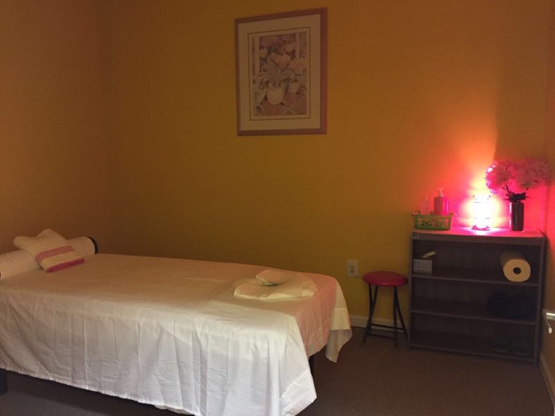 Lee Flower BodyWork Massage | 4607 Chester Square Rd, Chester, VA 23831, USA | Phone: (804) 839-9223