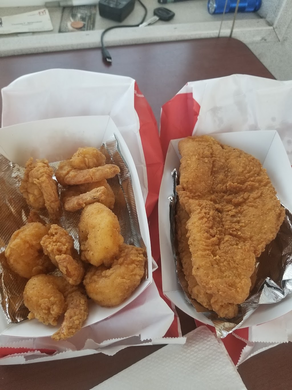 Krispy Krunchy Chicken | 10510 Sierra Ave, Fontana, CA 92337, USA | Phone: (909) 428-8077