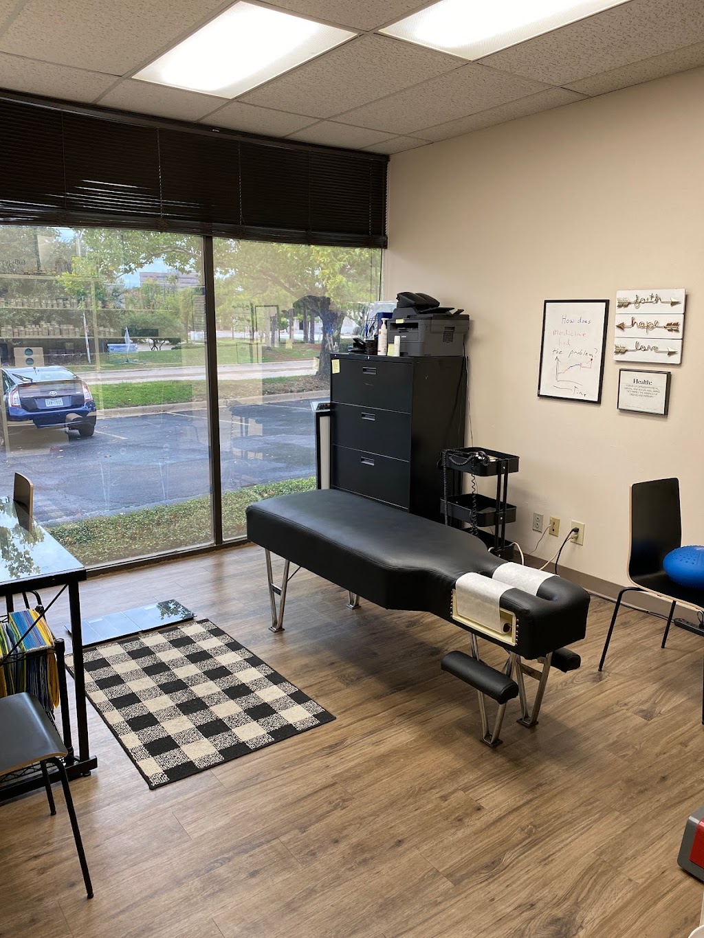 STANCE Chiropractic | 2401 Avenue J #210, Arlington, TX 76006, USA | Phone: (972) 802-8812