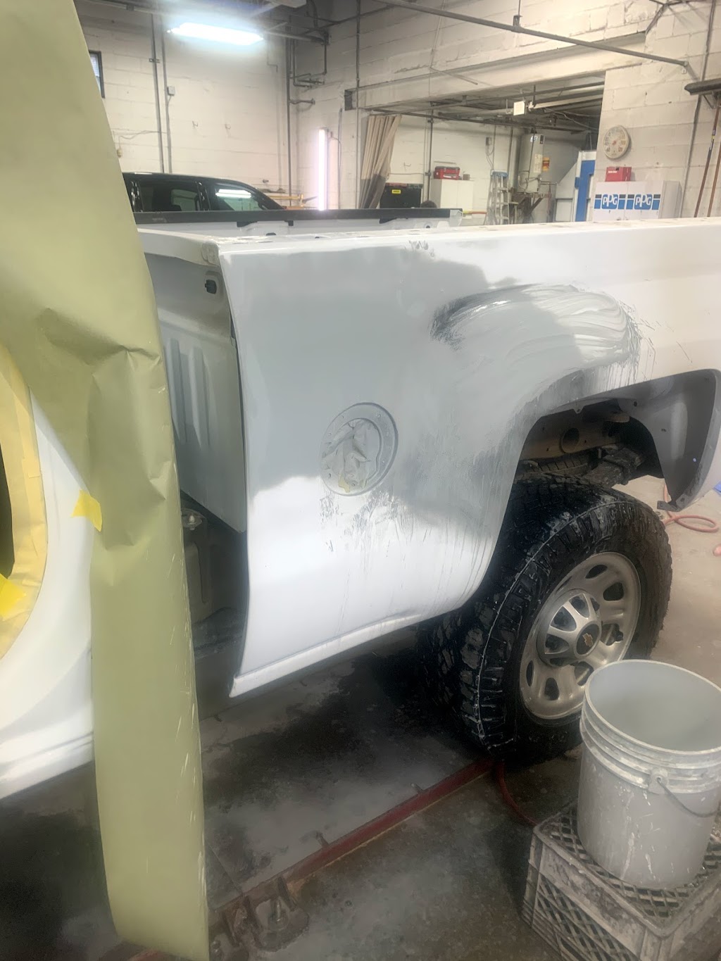 Maceils Auto Body Inc | 5347 Progress Blvd, Bethel Park, PA 15102 | Phone: (412) 831-1441