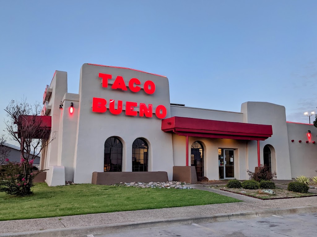 Taco Bueno | 1109 N Santa Fe Ave, Moore, OK 73160, USA | Phone: (405) 799-7095