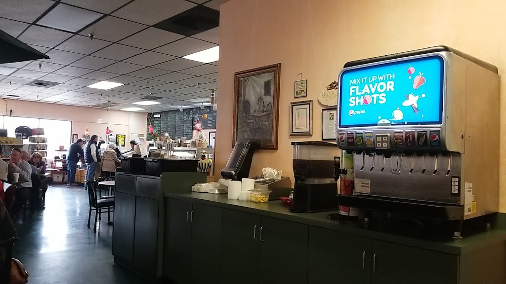 Vivianos Festa Italiano | 150 Four Seasons Shopping Center, Chesterfield, MO 63017, USA | Phone: (314) 878-1474