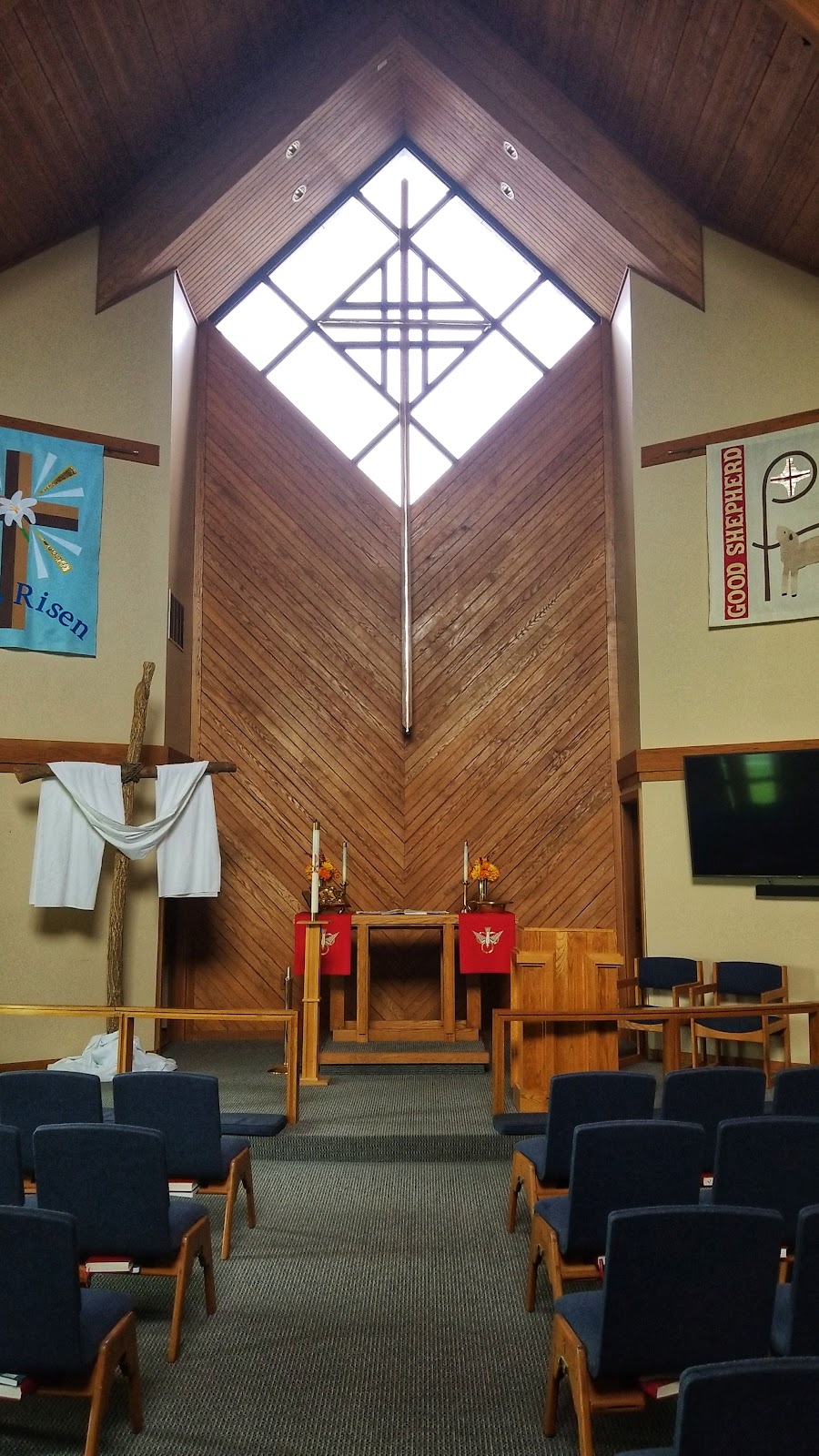 Good Shepherd Lutheran Church | 41415 W 9 Mile Rd, Novi, MI 48375, USA | Phone: (248) 349-0565
