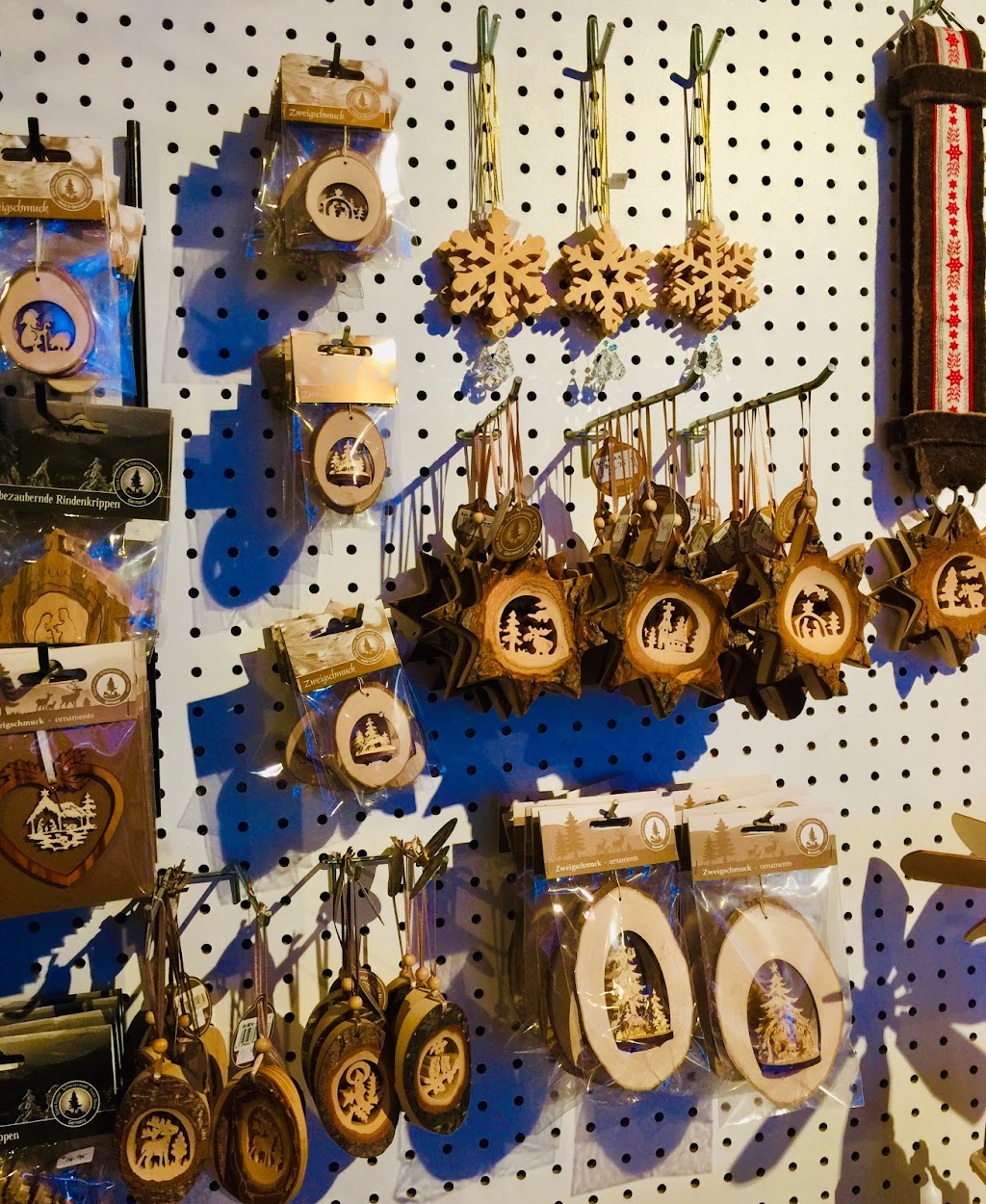 Ukrainian Treasures Studio | 191 Vine St, St. Catharines, ON L2M 4S7, Canada | Phone: (905) 935-7779