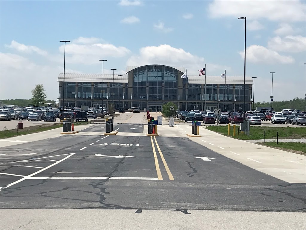 Terminal Parking (Republic Parking System) | 9656 Air Terminal Dr, Mascoutah, IL 62258, USA | Phone: (618) 772-4232