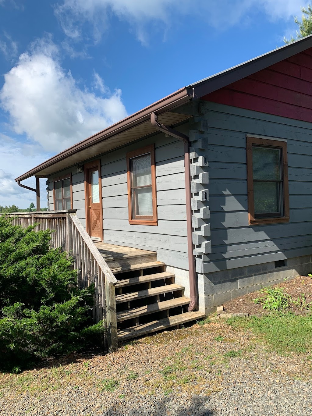 Meadows of Dan River Walk Cabins in 4444 Jeb Stuart Hwy, Meadows of Dan