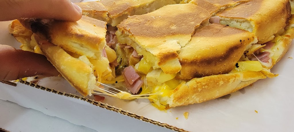 Carey Pizza Palace | 111 E Findlay St, Carey, OH 43316, USA | Phone: (419) 396-7692