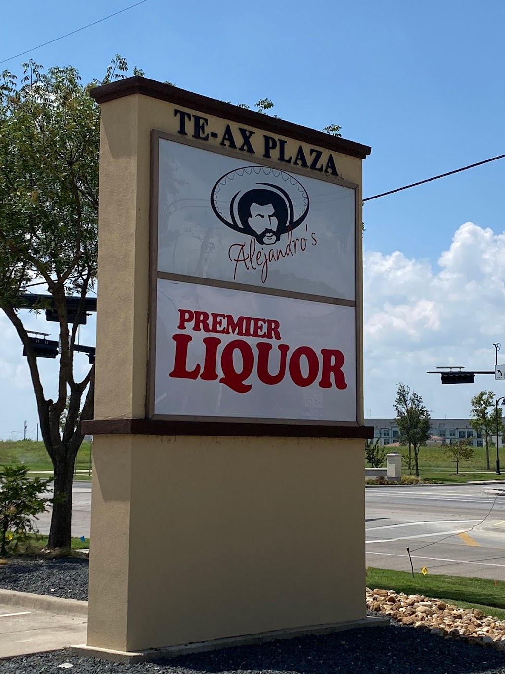 Premier Liquor | 1800 Dalrock Rd #300, Rowlett, TX 75088, USA | Phone: (469) 366-9079