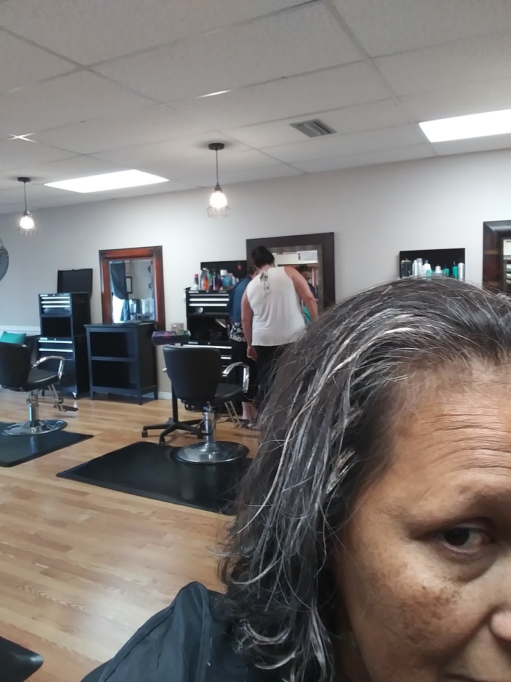 Elements Hair Studio | 5708 Swift Rd, Sarasota, FL 34231 | Phone: (941) 923-3753